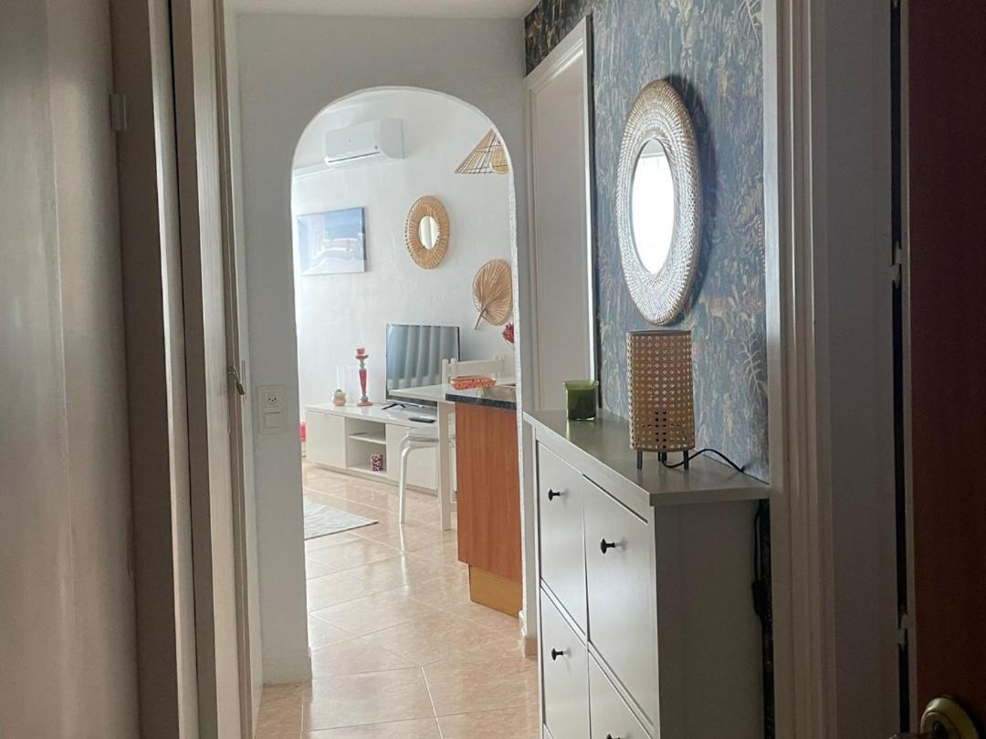 Estudio En La Colina Zona Playamar Торремолинос Экстерьер фото